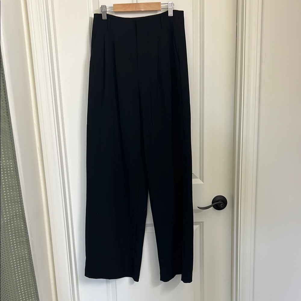 Elegant Black Wide-Leg Pants